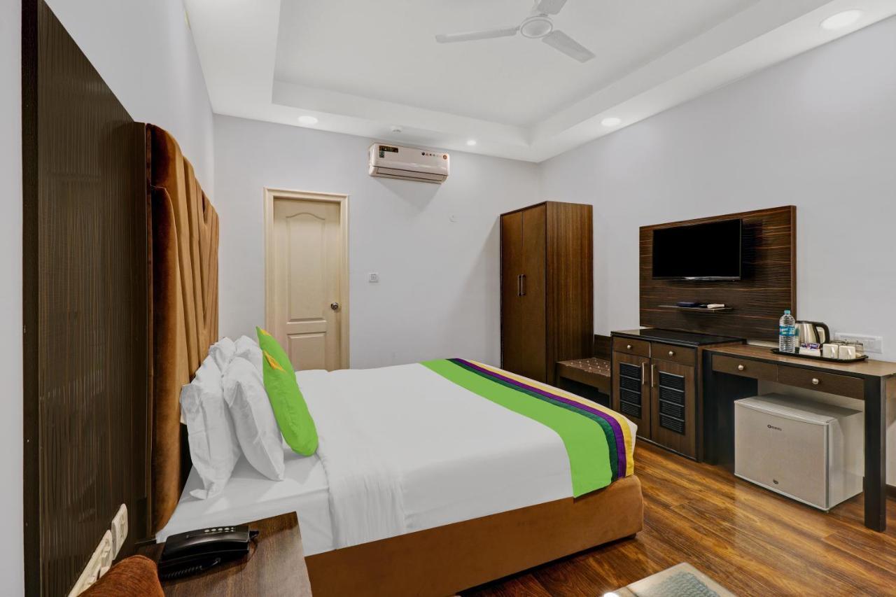 Treebo Elmas Boutique Hotel Bangalore Bagian luar foto